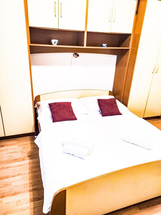 Apartmani Ankica Crikvenica Exterior photo